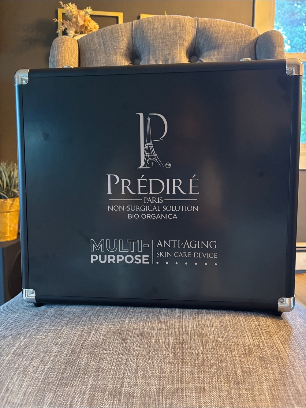 Prédiré Multi-Purpose Anti-Aging Skin Care Device – Black